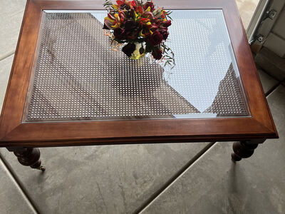 Ethan Allen British Classics Coffee Table