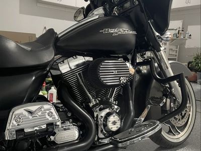 Harley-Davidson Road Glide Custom FLTRX (2013) - 103ci Engine, Matte Black, Excellent Condition