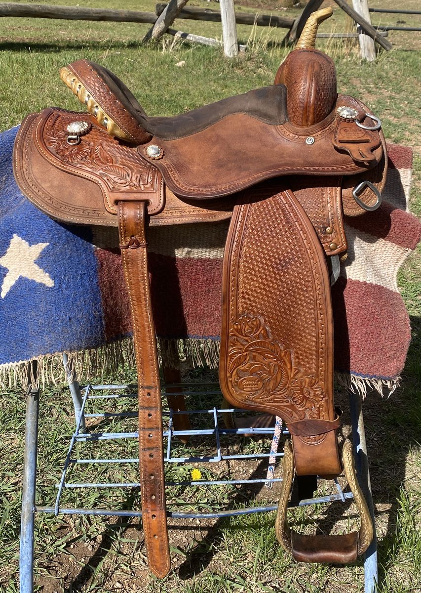 Court's Saddlery Sharon Camarillo Western Barrel Racing Saddle 15" Seat QHB