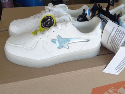 girls shoes