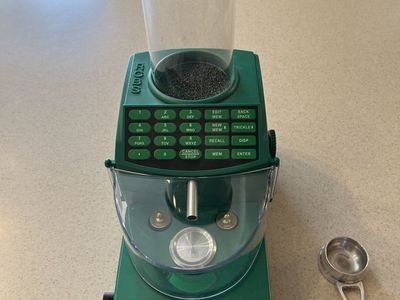 RCBS ChargeMaster 1500 Digital Powder Scale and Dispenser Combo