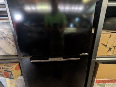 Magic Chef Black Compact Refrigerator