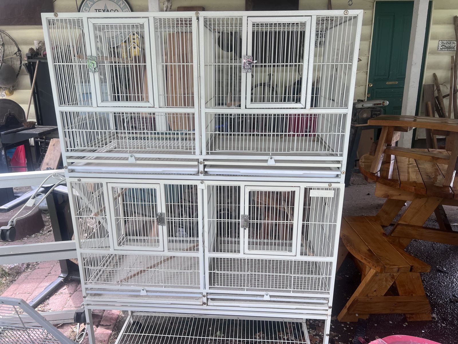4 Section Nice Bird Cage On Rollers