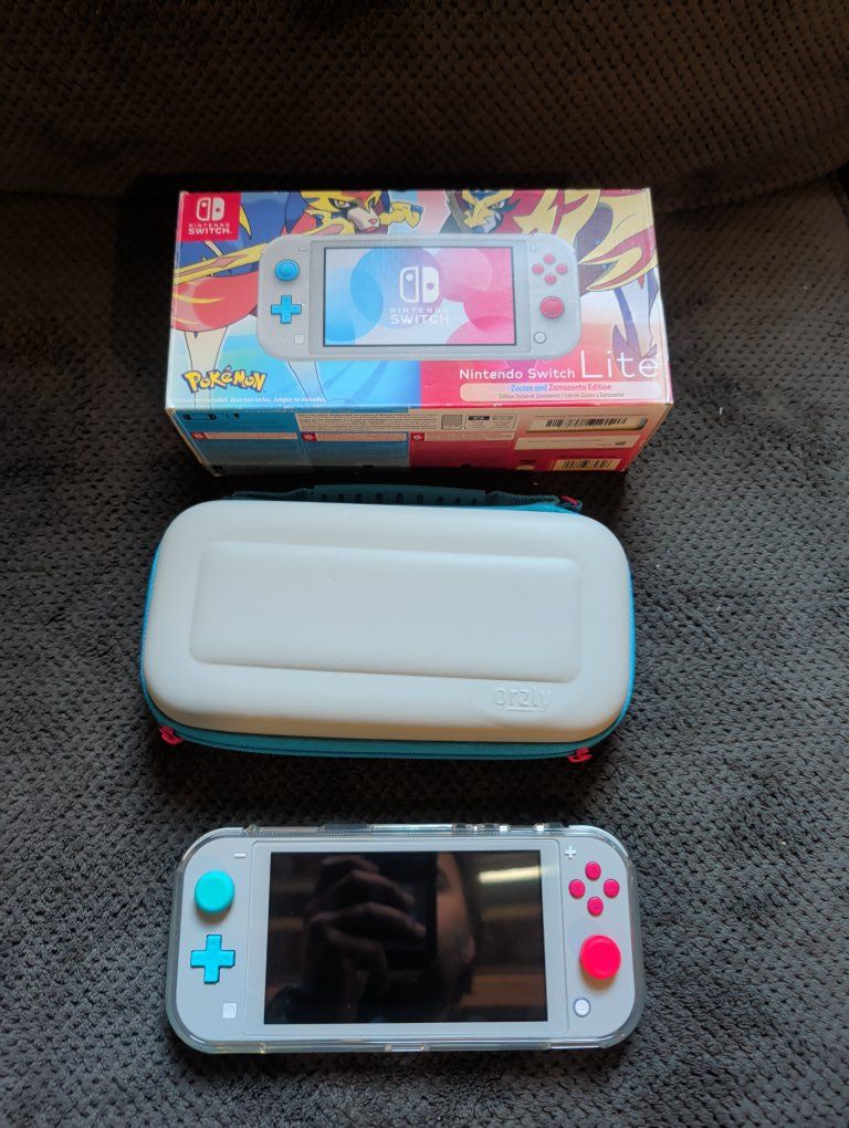 Nintendo Pokemon Switch Lite Zacian/Zamazenta
