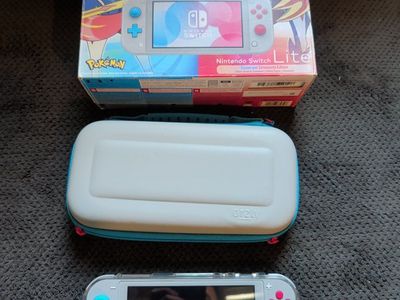 Nintendo Pokemon Switch Lite Zacian/Zamazenta