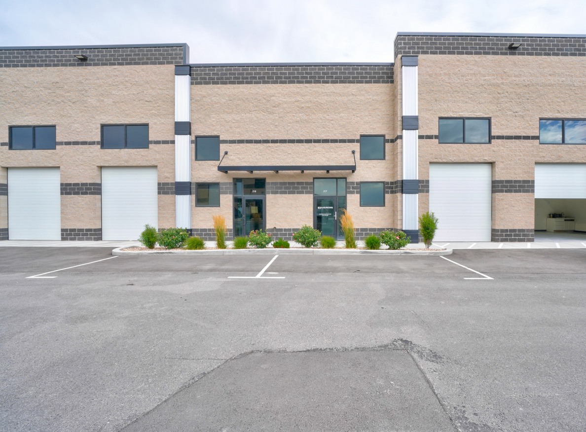 Large Office Suites Available in Bluffdale UT
