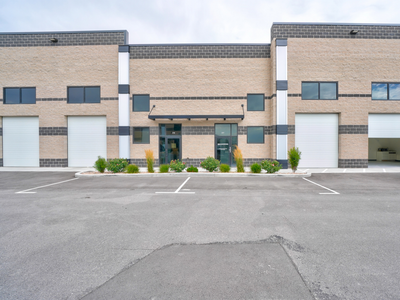 Large Office Suites Available in Bluffdale UT