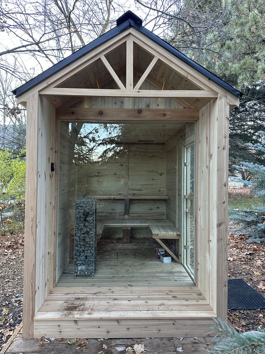 Custom Luxury saunas made to fit Large groups