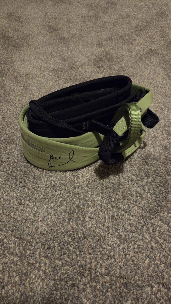 Black Diamond Solution Climbing Harness Honnold Edition Men's Size Medium Green