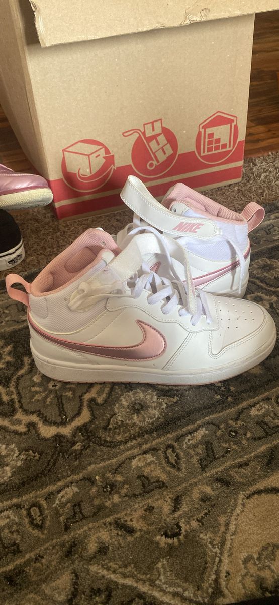 Used Jordan’s size 6