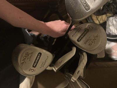 Bennington Axis Tour Complete Golf Club Set with Bag - Right Handed