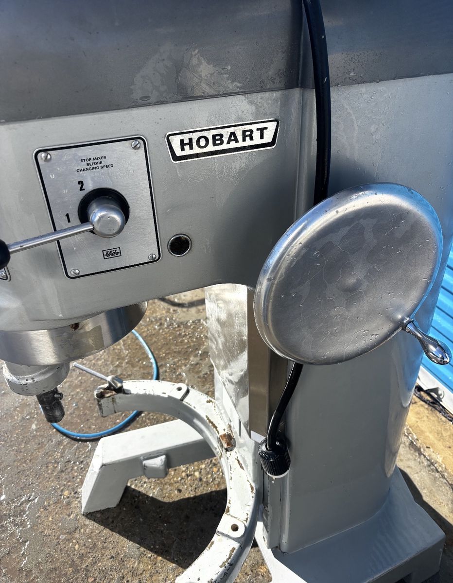 60 Quart Commercial Hobart Mixer