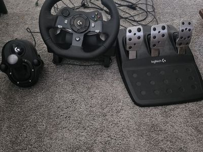 Logitech G920 Racing Wheel