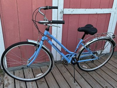 Schwinn Ladies 7 Speed Cruiser