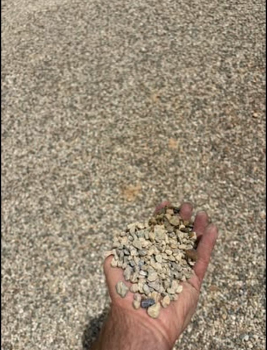 2 cubit yards pea gravel delivered!