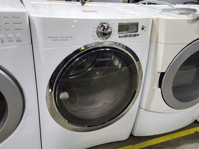 GREAT ELECTROLUX FRONTLOAD ELECTRIC DRYER! W-WARRANTY