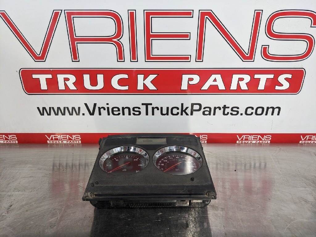 Kenworth T600 Instrument Panel Cluster
