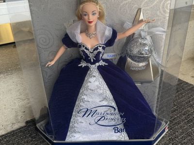 Mattel Millennium Princess Barbie Doll - Special Millennium Edition in Box