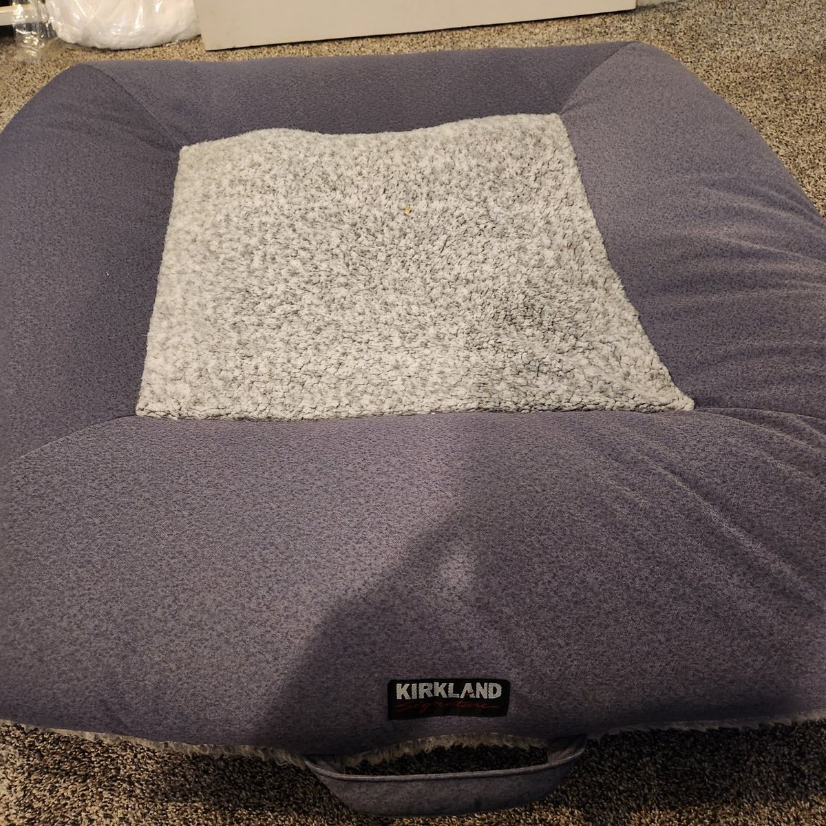 Kirkland Signature Large Blue Dog Bed with Sherpa Top - Used