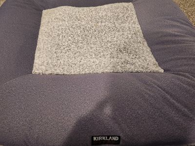 Kirkland Signature Large Blue Dog Bed with Sherpa Top - Used