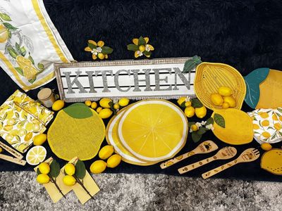 Lemon kitchen decor