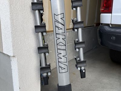 Yakima 4 Bike Hitch Rack