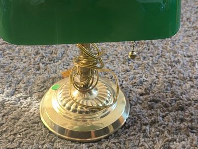 Vintage Brass Banker's Lamp with Green Glass Shade - Classic Desk Light