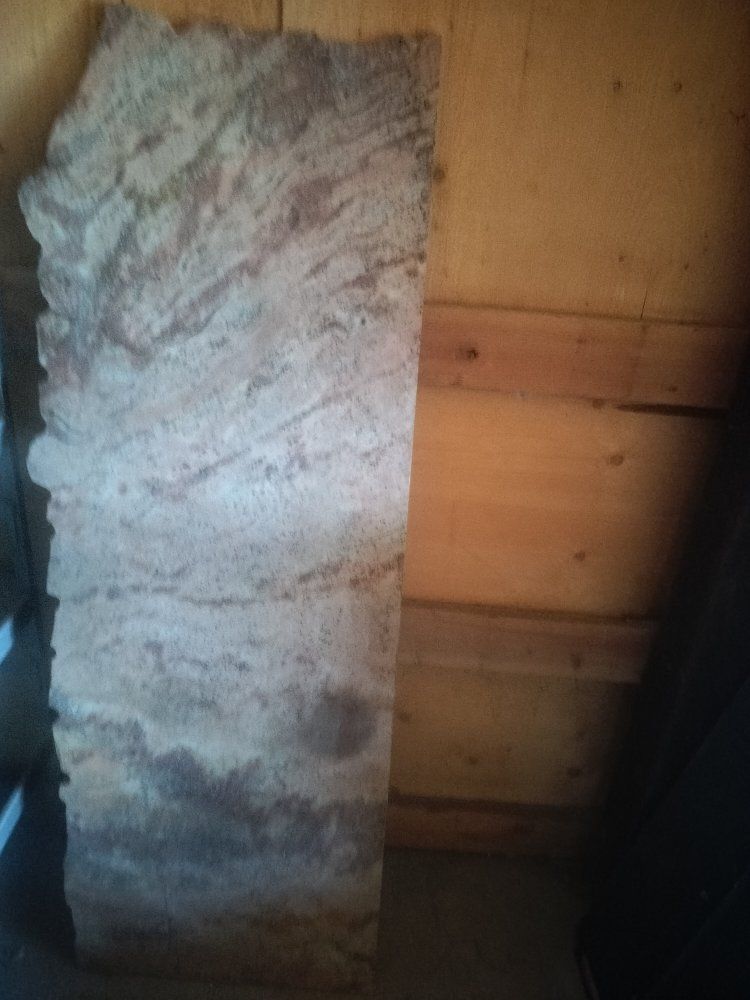 granite slab
widest 25 and a quarter inches 
long longest seven 68 and 7/8 thickness shy of 1 in
moving need it gone ASAP make o