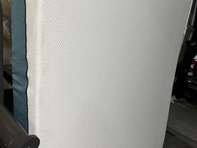 Memory Foam Mattress - White Top with Blue Border Trim clean like new $100
