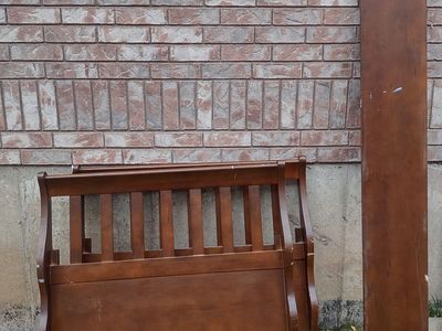 Daybed with Trundle- $40