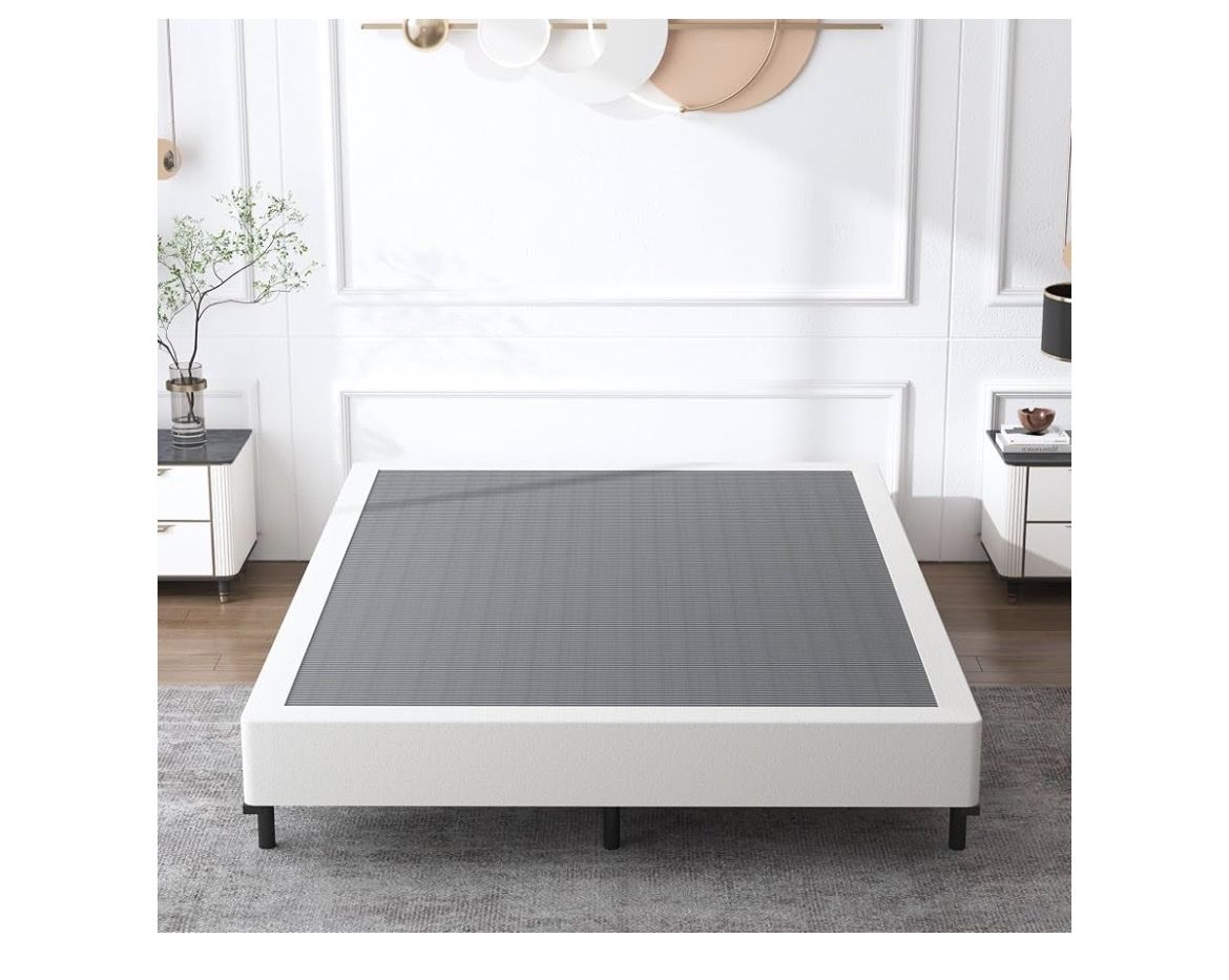Brand new Queen Size Box Spring 7 Inch metal