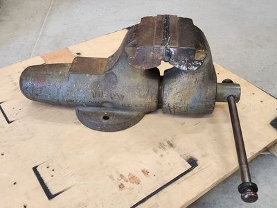 Wilton Industrial vise 600N Extra HD