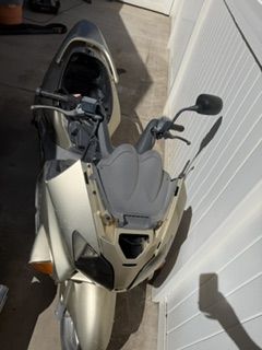 Main image 6
