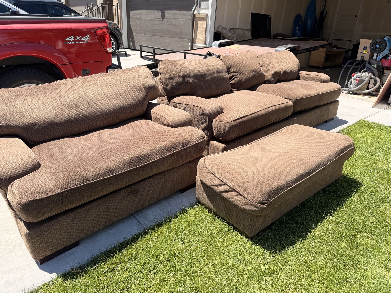 Spacious Brown Sofa with Ottoman - Comfortable Living Room Seating