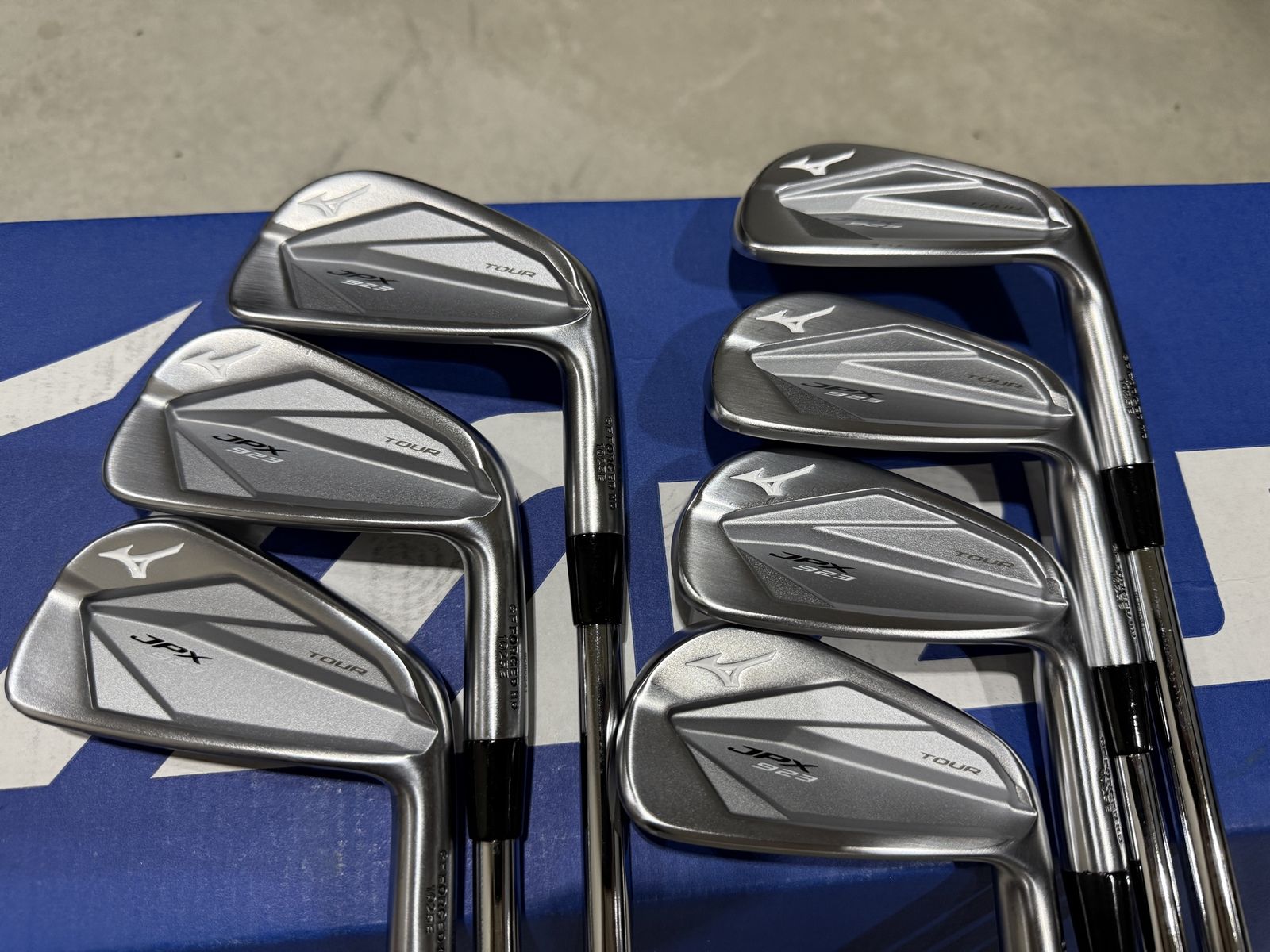 Mizuno JPX 923 Tour 4-P