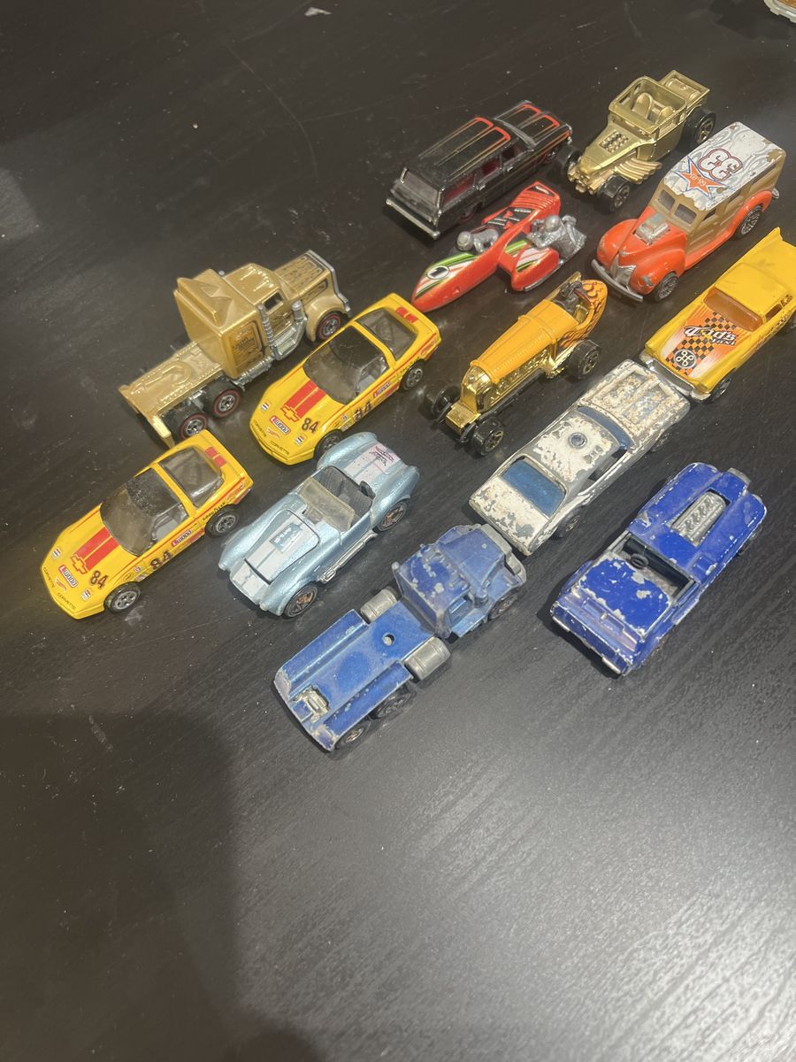 1969 Hot Wheel “Hiway Robber” Lot