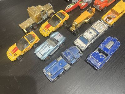 1969 Hot Wheel “Hiway Robber” Lot