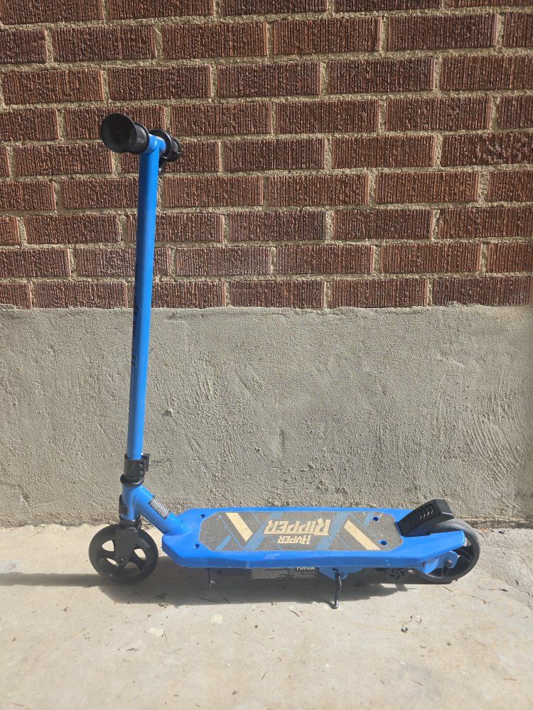 Hyper Ripper Blue Kick Scooter - Good Condition