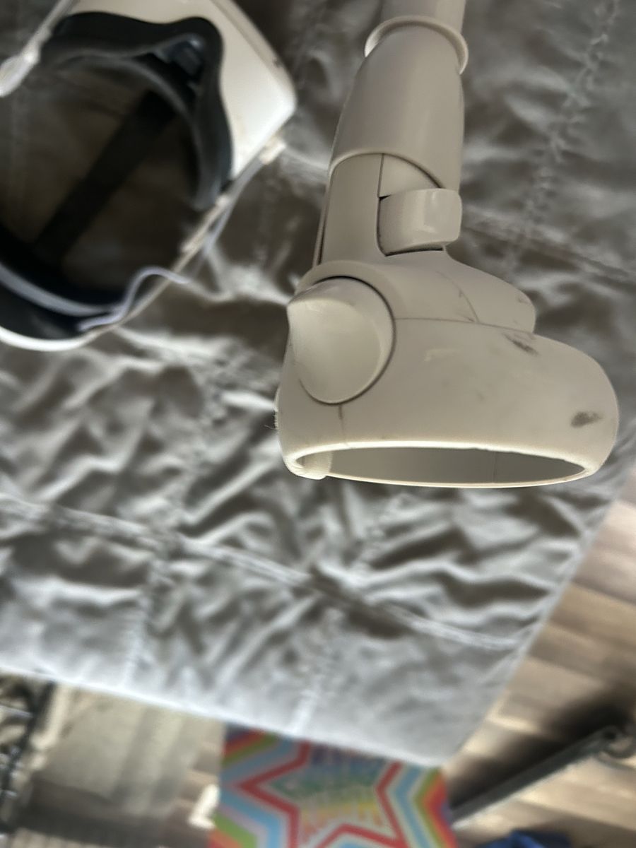 Meta Quest 2 VR Headset - White (Used)