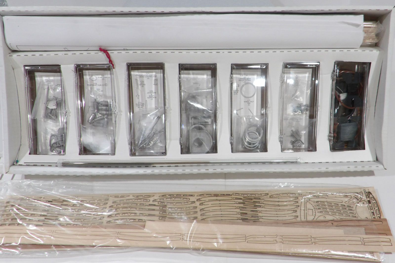 Main image 3