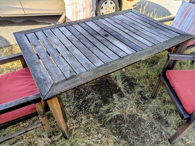 Older style NÄMMARÖ table w/chairs - $50