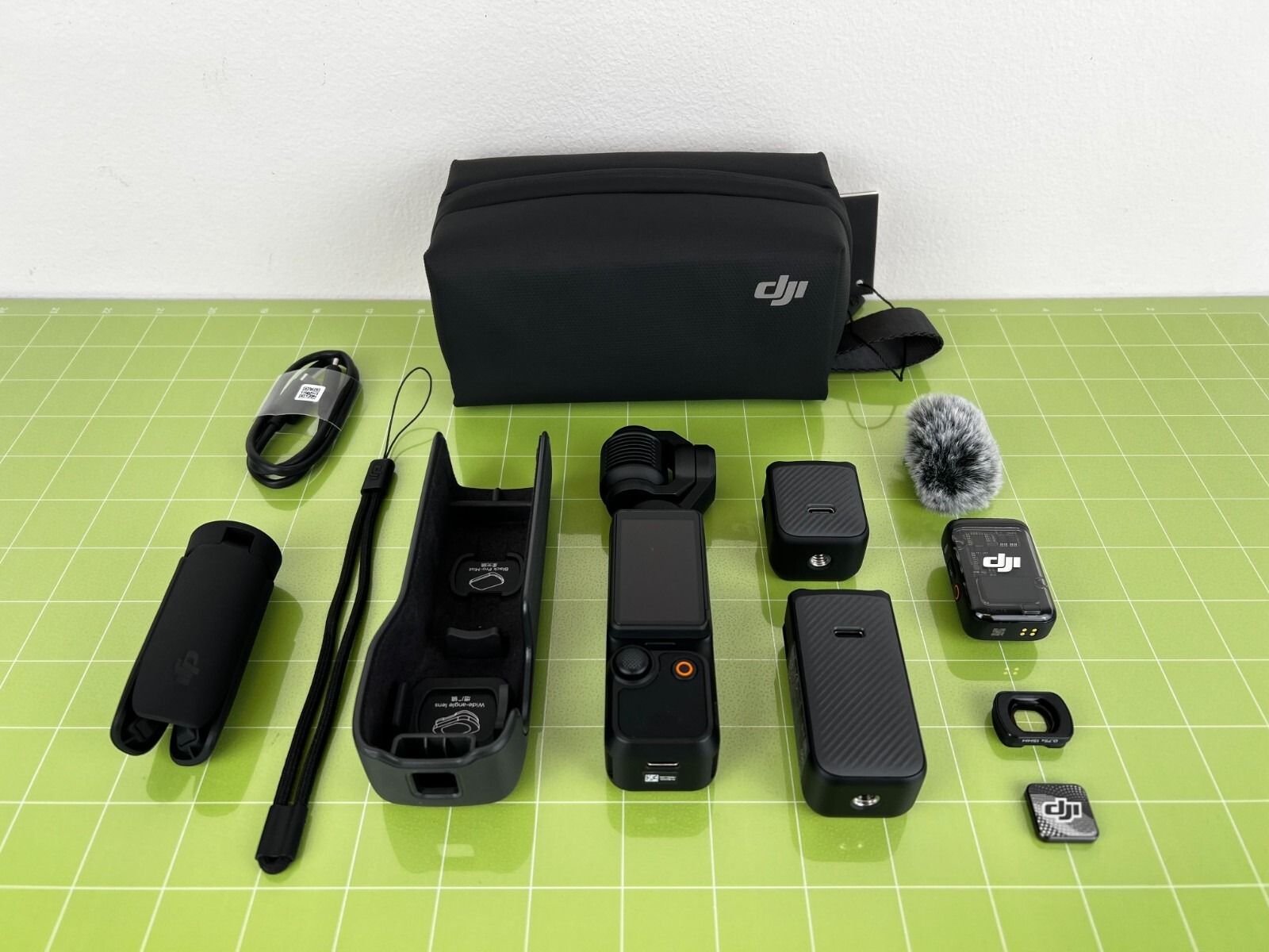 DJI Osmo Pocket 3 Creator Combo