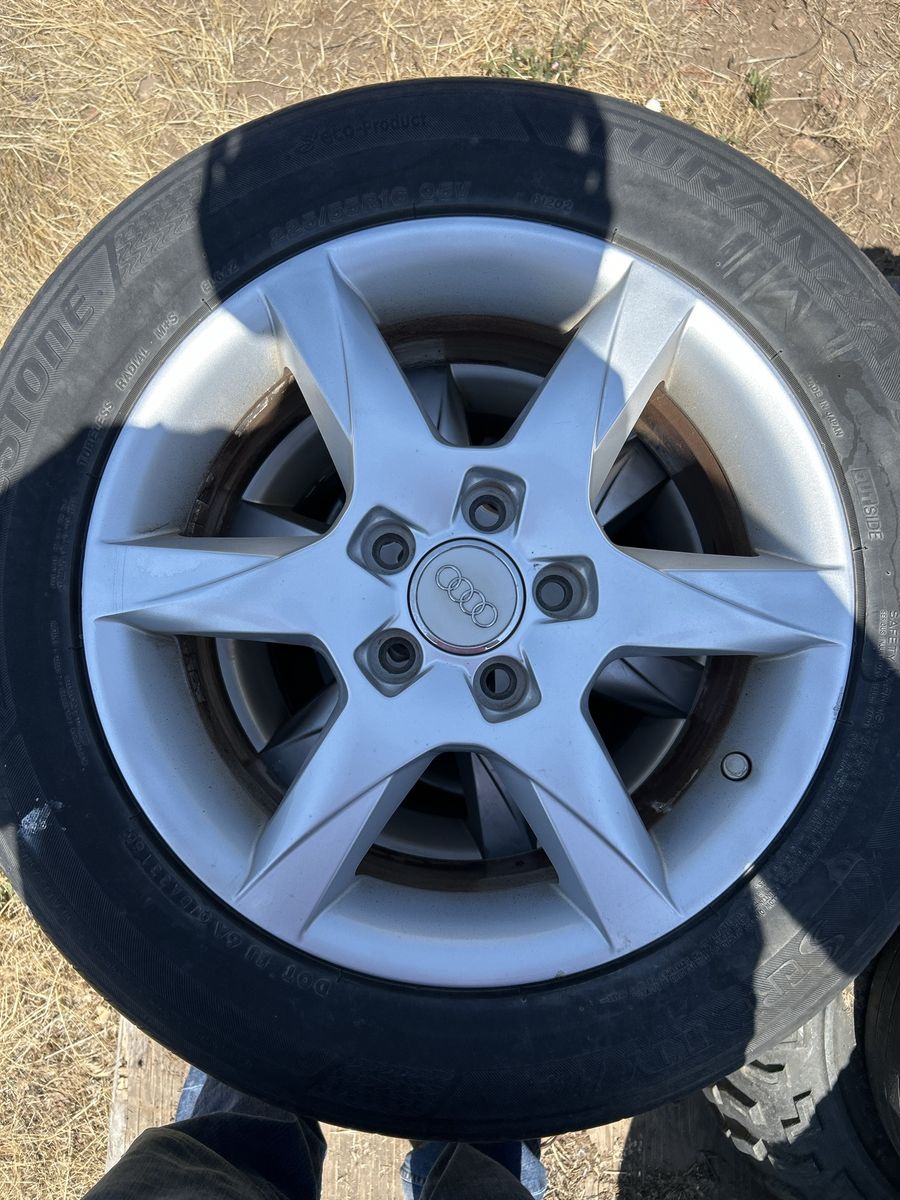 Audi rims -3 size- 225/55r16