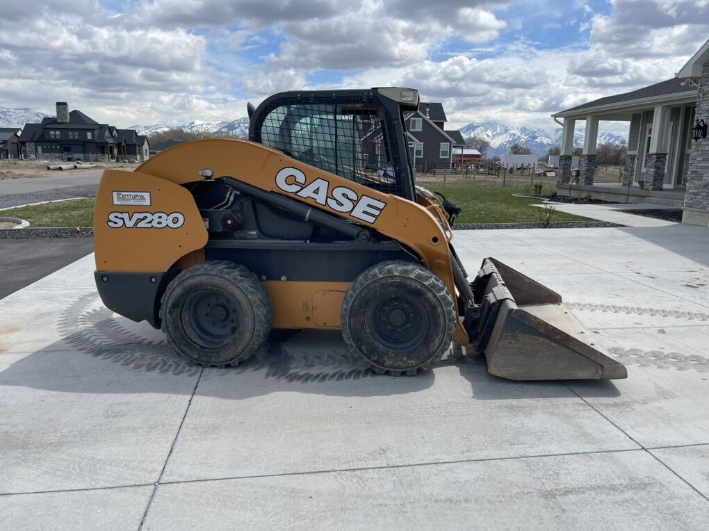 Case SV280 Skid Loader