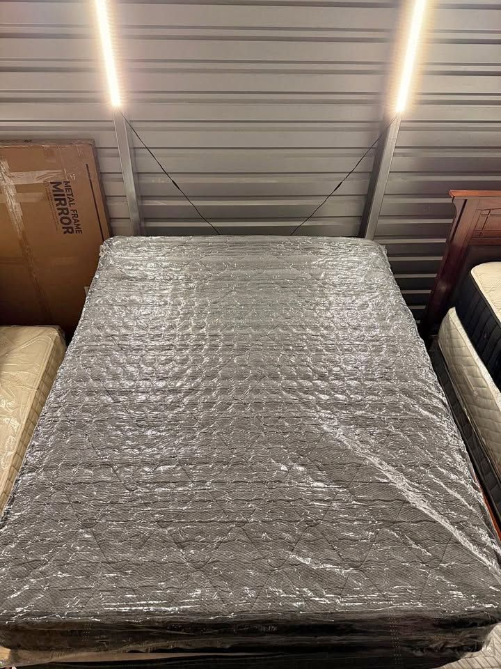 11” Memory Foam Queen Mattress – $100