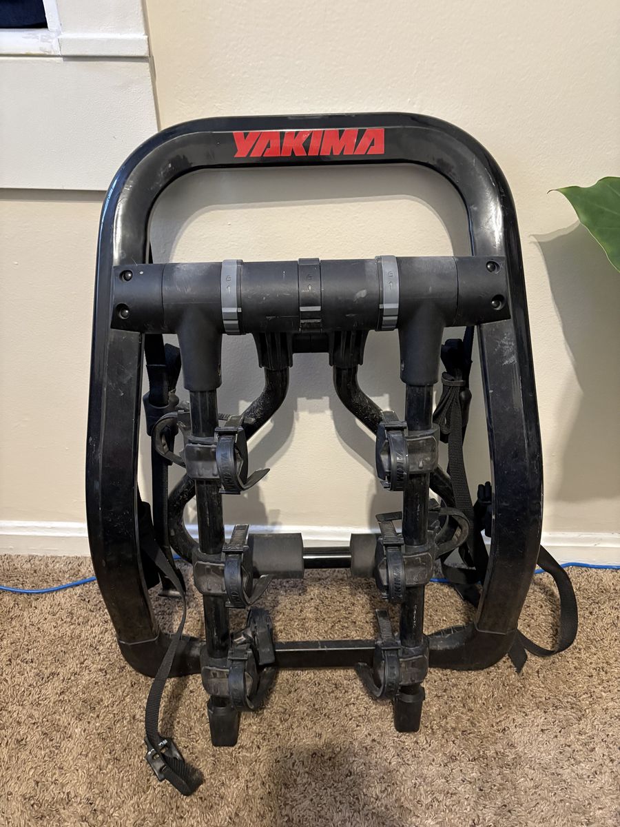 Yakima FullBack 3 Trunk-Mount Bike Rack (Holds 3 Bikes)