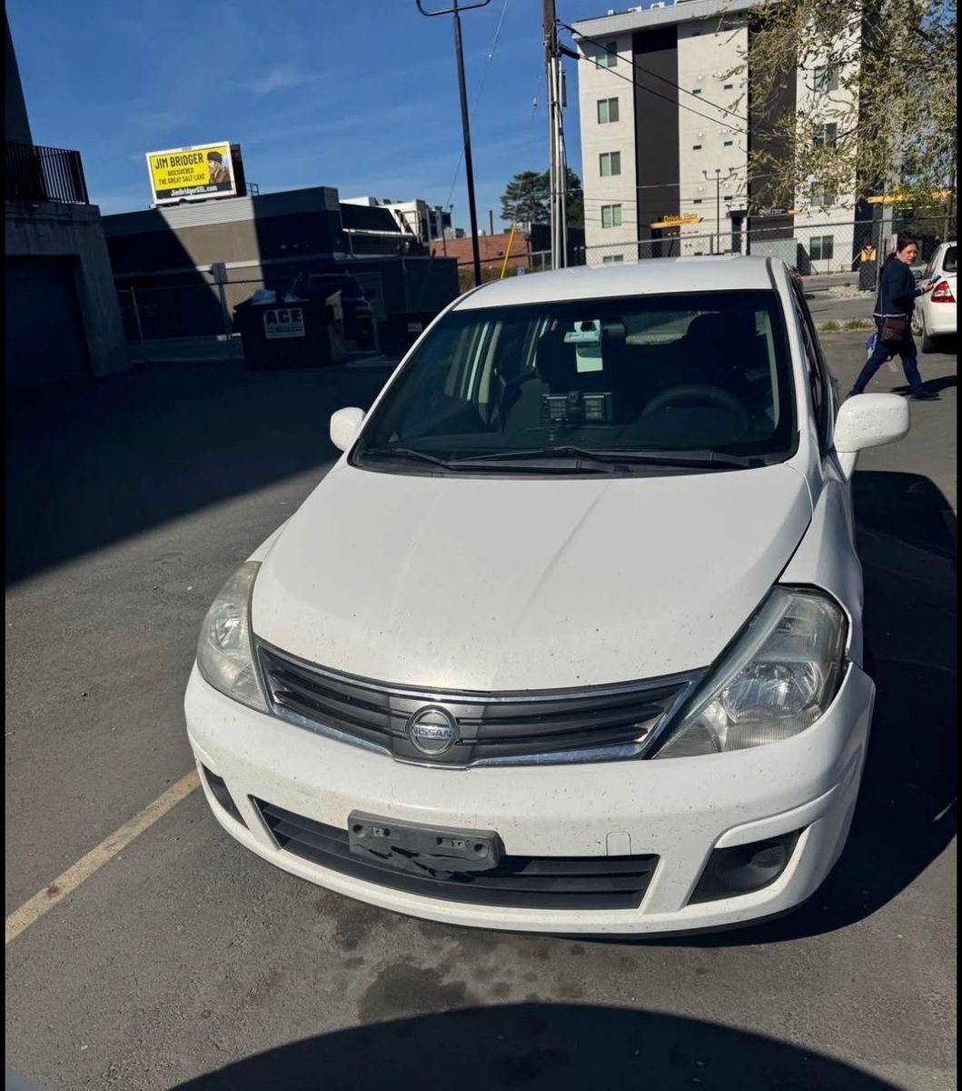 2012 Nissan Versa 