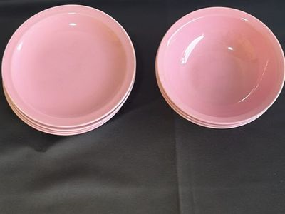 Pink Plastic Bowls and Plates Set - 16 Piece