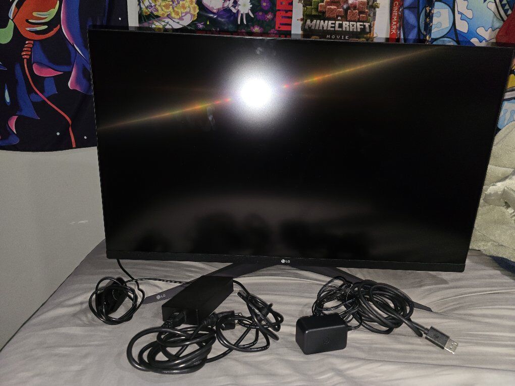 LG Ultragear 32 inch 4k 144 hz HDR Gaming Monitor