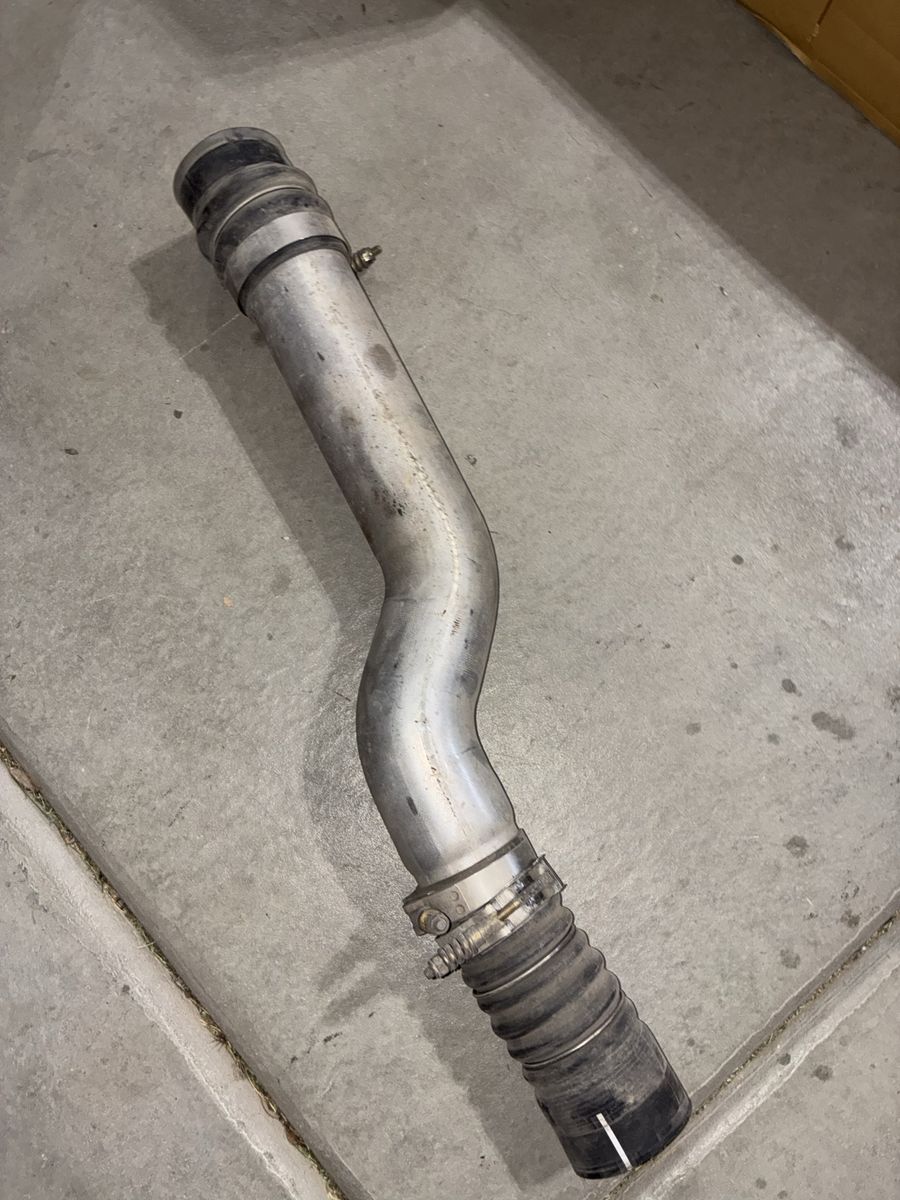 06 Cummins hot side pipe